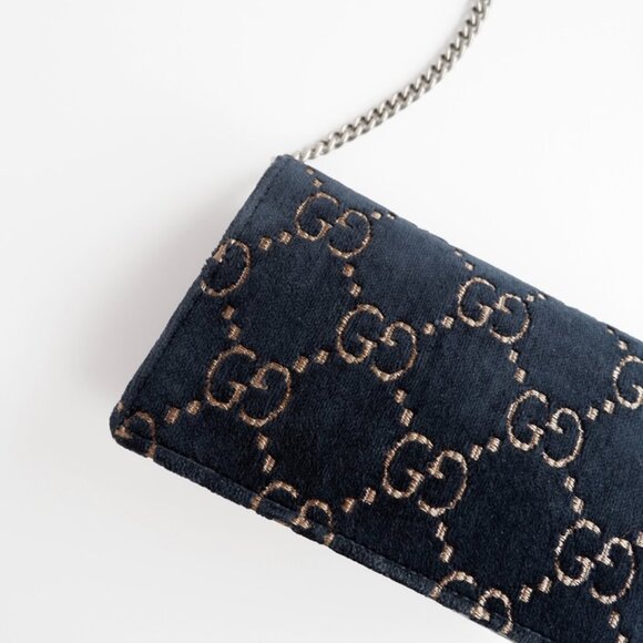 Authentic Preowned Gucci Navy Velvet Super Mini Dionysus Bag - Picture 9 of 16